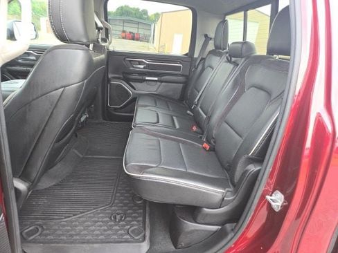 Used 2022 RAM 1500 Laramie AWD/4WD image 7