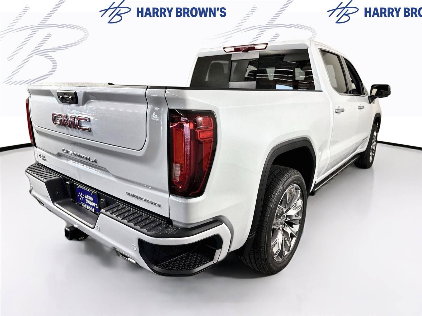 New 2026 GMC Sierra 1500 Denali w/ Denali Reserve Package AWD/4WD image 33