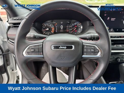 Used 2023 Jeep Compass Trailhawk AWD/4WD image 18