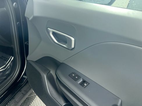 New 2026 Kia K4 FWD image 32