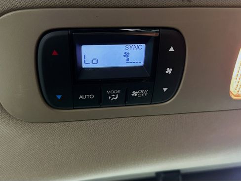 Used 2018 Honda Odyssey EX-L image 28