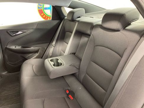 Used 2023 Chevrolet Malibu LT image 18