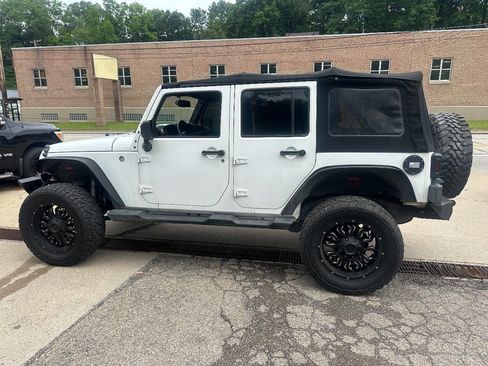 Used 2016 Jeep Wrangler Unlimited Sport w/ Quick Order Package 24S AWD/4WD image 7