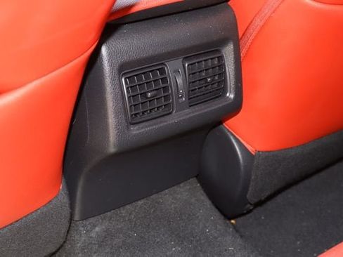 Used 2019 Toyota Camry XSE FWD image 18