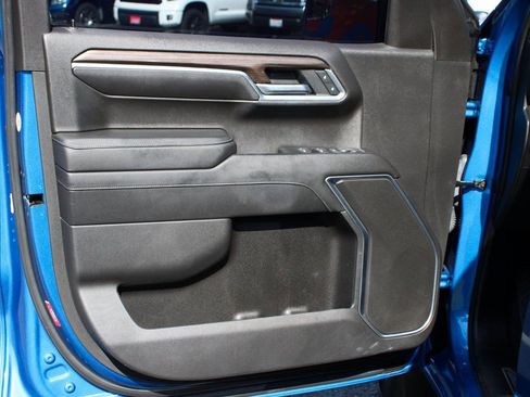 Used 2022 Chevrolet Silverado 1500 RST image 15