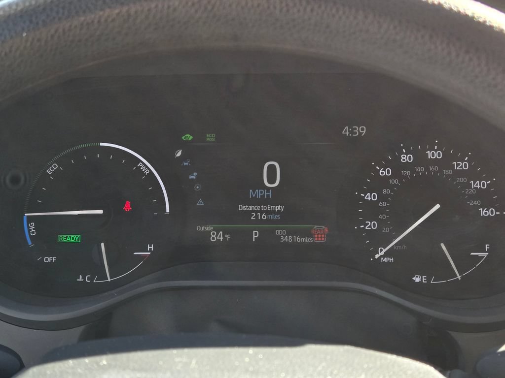 Used 2025 Toyota Sienna LE FWD image 14