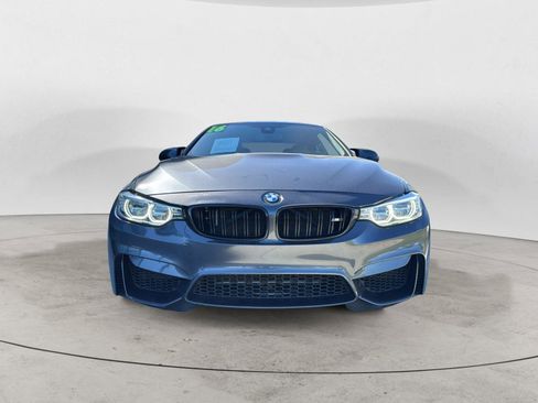 Used 2016 BMW M4 Convertible image 2