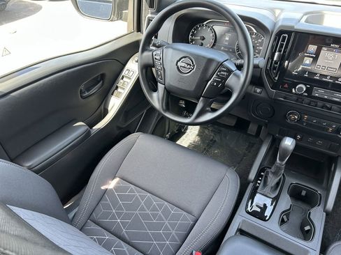 New 2026 Nissan Frontier SV image 15