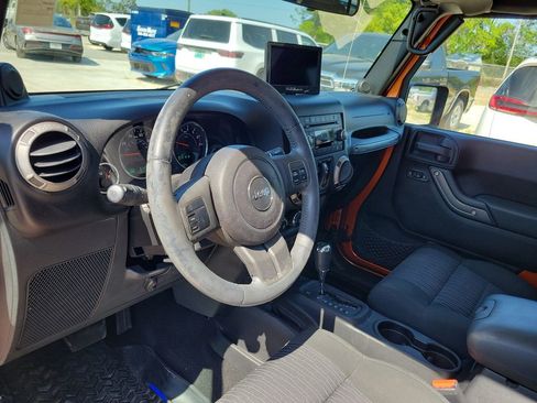 Used 2011 Jeep Wrangler Unlimited Sport AWD/4WD image 12