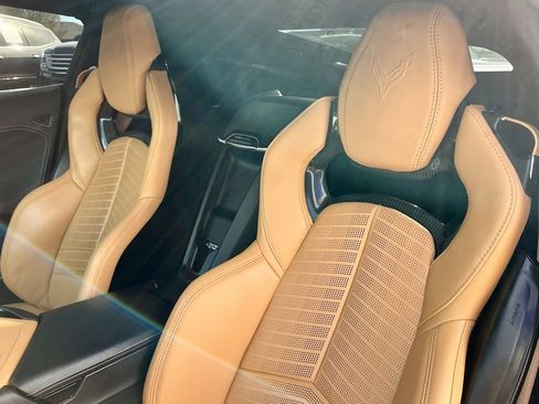 Used 2025 Chevrolet Corvette Stingray Preferred Cpe w/ Z51 Performance Package image 38