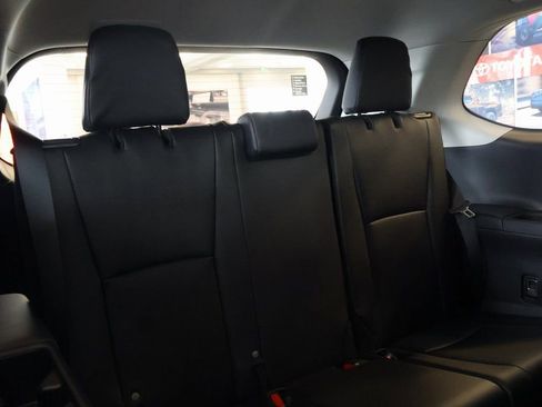 Used 2026 Toyota Grand Highlander AWD Hybrid image 12