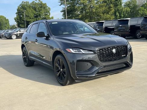 Certified 2024 Jaguar F-PACE R-Dynamic S AWD/4WD image 7