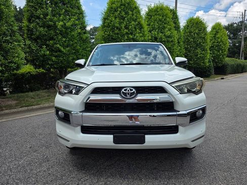 Used 2018 Toyota 4Runner Limited AWD/4WD image 8