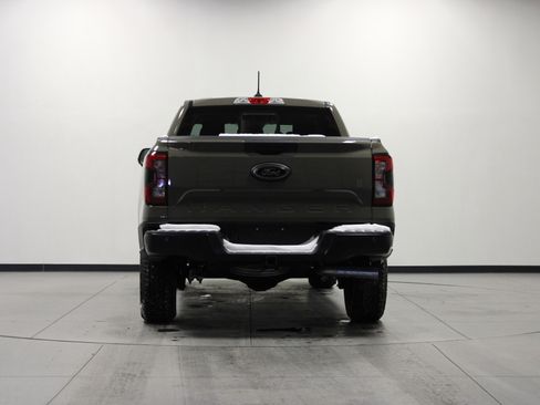 New 2025 Ford Ranger Lariat w/ Black Appearance Package image 5