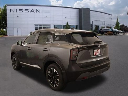 New 2026 Nissan Kicks SV w/ SV Premium Package AWD/4WD image 5