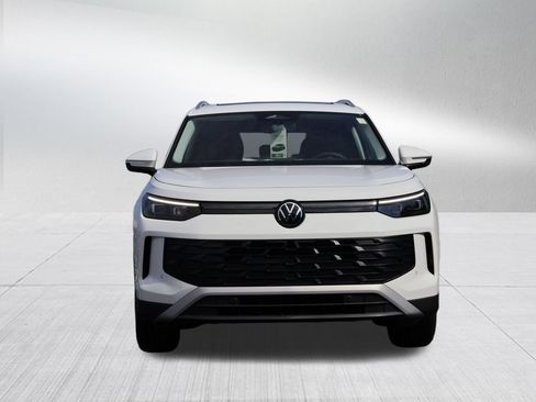 New 2026 Volkswagen Tiguan SE AWD/4WD image 2
