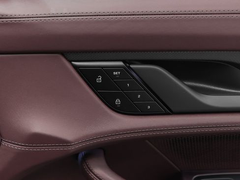 Used 2024 Porsche Taycan Turbo S image 22