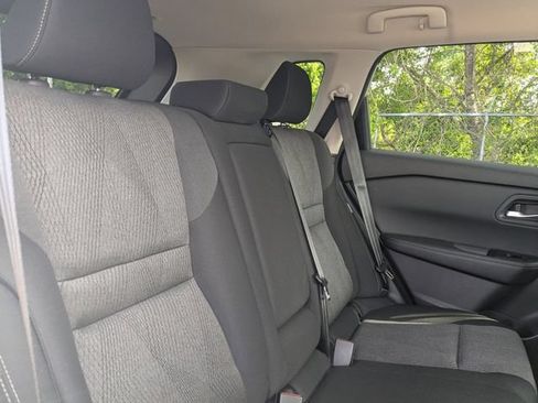 Used 2025 Nissan Rogue SV AWD/4WD image 29