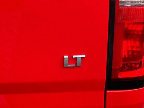 Used 2017 Chevrolet Colorado LT w/ LT Convenience Package image 24