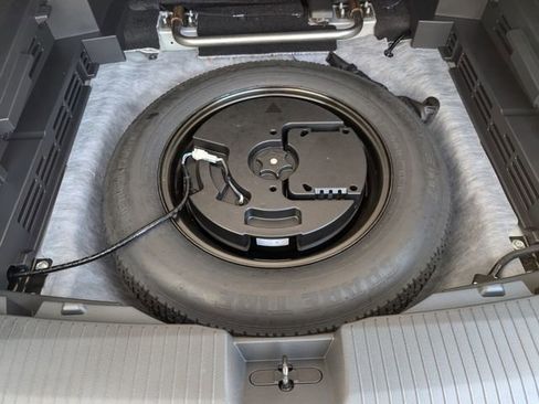 Used 2023 Nissan Rogue SV AWD/4WD image 26