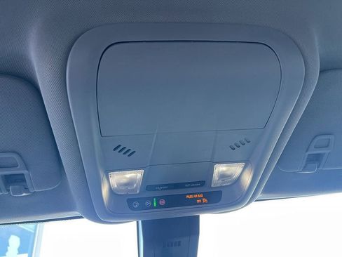 Used 2024 Chevrolet Equinox LS w/ LS Convenience Package image 36