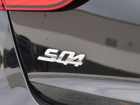Used 2018 Maserati Quattroporte S Q4 AWD/4WD image 9