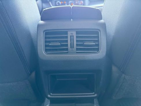 Certified 2025 Nissan Rogue S FWD image 31