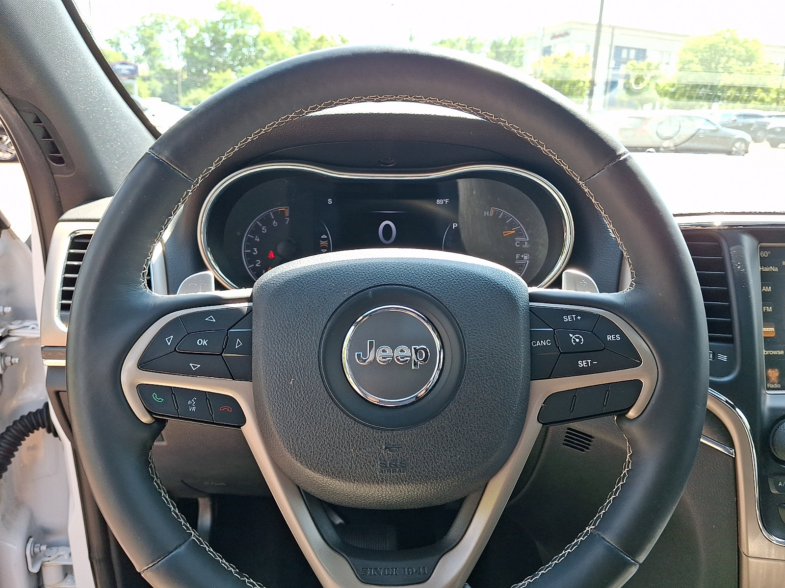 Used 2017 Jeep Grand Cherokee Limited AWD/4WD image 21