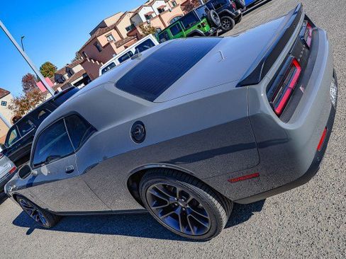Used 2023 Dodge Challenger R/T Scat Pack image 8