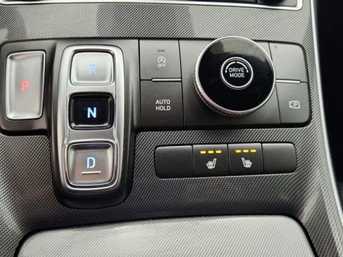 Used 2022 Hyundai Santa Fe SEL FWD image 17