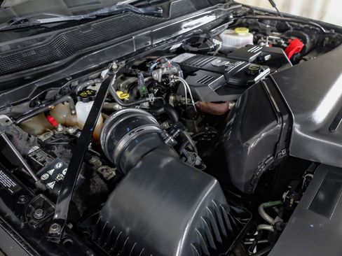 Used 2020 RAM 2500 Laramie w/ Night Edition image 51