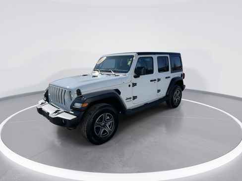 Used 2022 Jeep Wrangler Sport S image 8