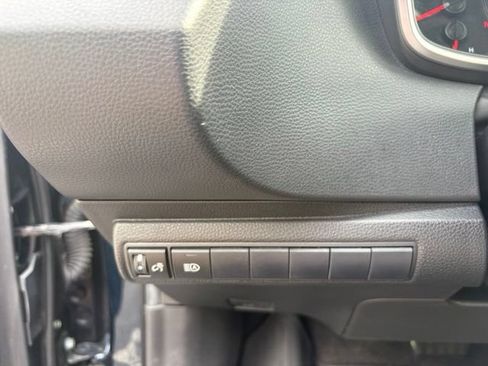 Used 2020 Toyota Corolla SE FWD image 31