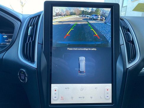 Used 2022 Ford Edge SEL w/ Convenience Package image 43