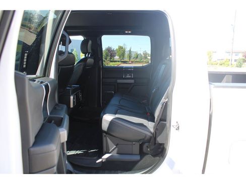 Used 2022 Ford F350 Platinum w/ FX4 Off-Road Package AWD/4WD image 12
