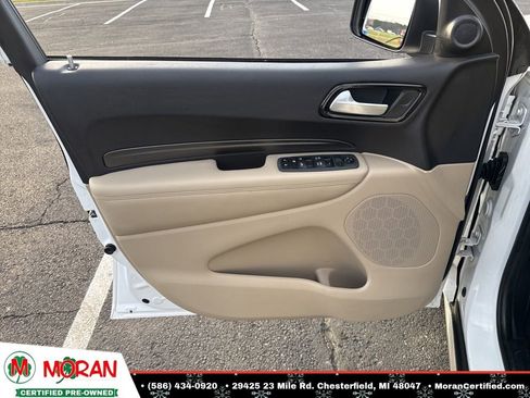 Used 2021 Dodge Durango SXT image 9