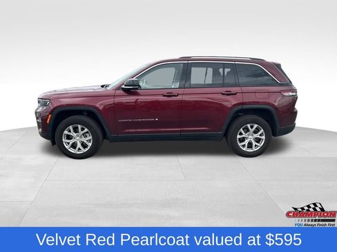 Used 2023 Jeep Grand Cherokee Limited AWD/4WD image 2