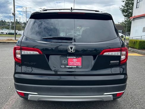 Used 2019 Honda Pilot Touring image 6
