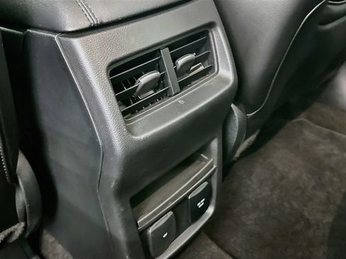 Used 2020 Ford Edge SEL w/ Convenience Package AWD/4WD image 24