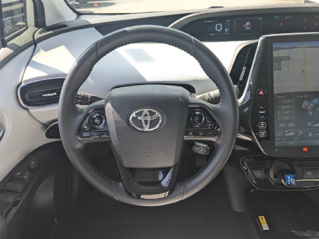 Used 2022 Toyota Prius Limited FWD image 15