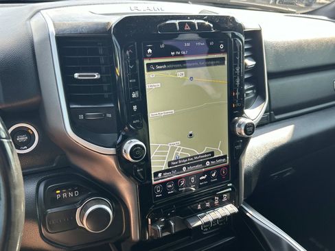 Used 2021 RAM 1500 Big Horn RWD image 32