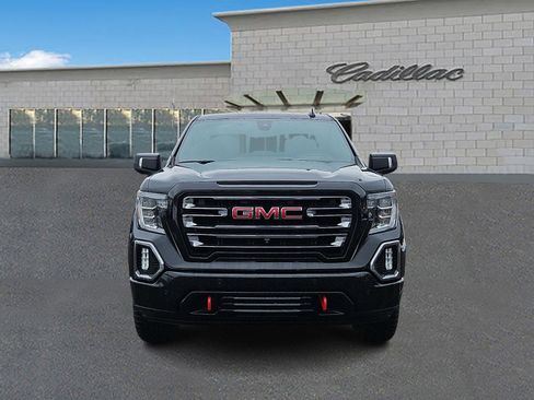 Used 2019 GMC Sierra 1500 AT4 w/ AT4 Premium Package image 2