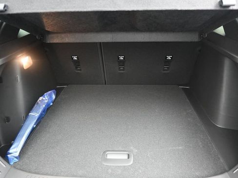 New 2026 Chevrolet Trax RS w/ Sunroof Package FWD image 11