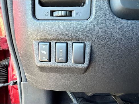 Used 2008 Nissan Titan LE w/ Tow Pkg image 26