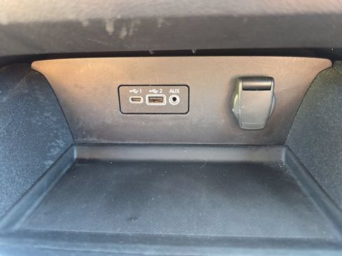 Used 2025 Nissan Altima 2.5 SV AWD/4WD image 22