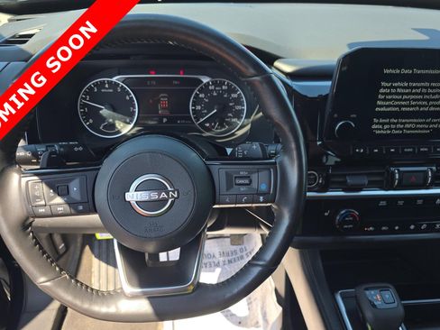 Used 2024 Nissan Pathfinder SL image 5