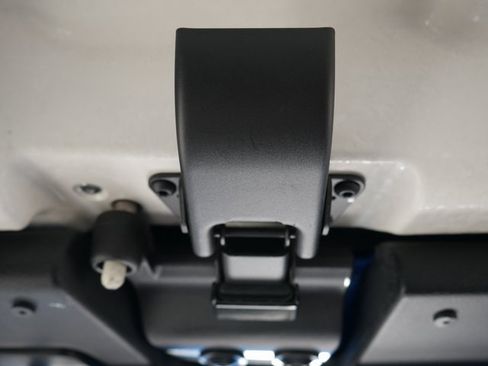 Used 2021 Jeep Wrangler Sport image 28