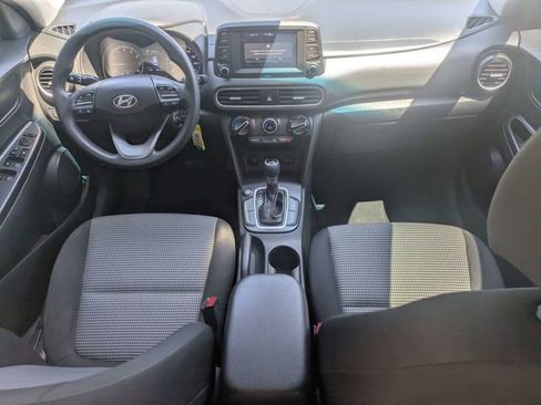 Used 2019 Hyundai Kona SE FWD image 14