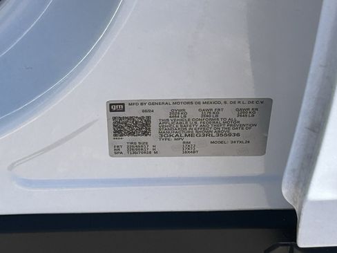 Certified 2024 GMC Terrain SLE FWD image 35