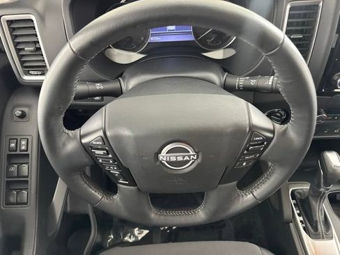 Certified 2022 Nissan Frontier SV AWD/4WD image 23